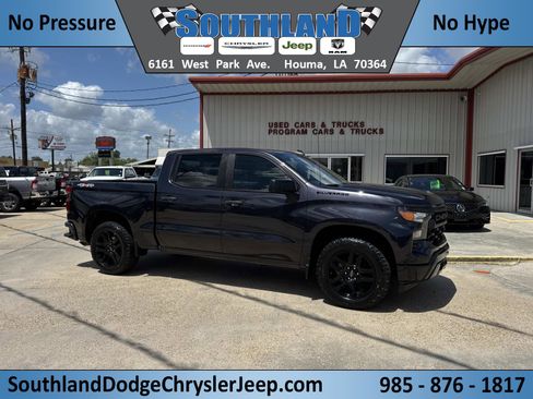 Used 2023 Chevrolet Silverado 1500 Custom w/ LPO, Dark Essentials Package image 1