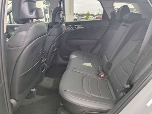 New 2026 Kia Sportage SX AWD/4WD image 12