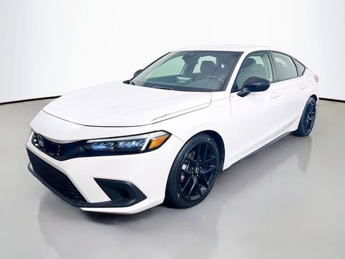Used 2024 Honda Civic Sport image 5