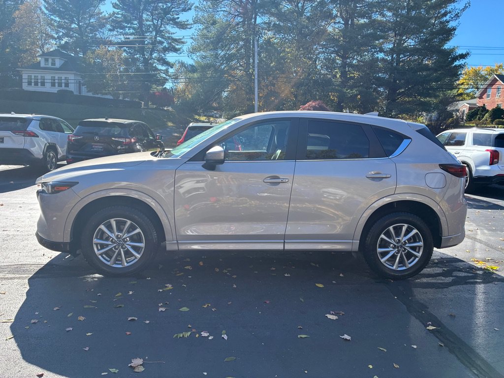 Used 2025 MAZDA CX-5 AWD 2.5 S w/ Preferred Package image 11