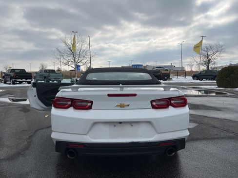 Used 2023 Chevrolet Camaro LT image 6