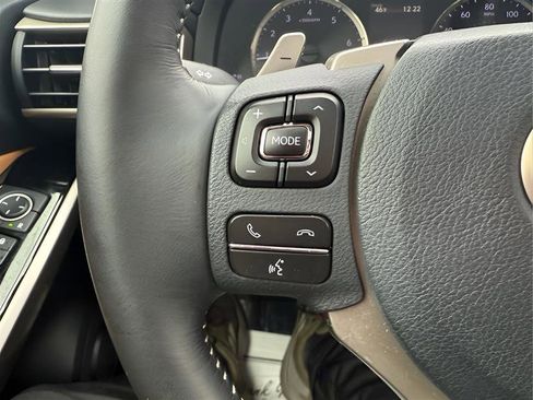 Used 2018 Lexus IS 300 image 17