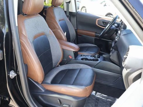 Used 2022 Ford Bronco Sport Outer Banks w/ Tech Package image 18