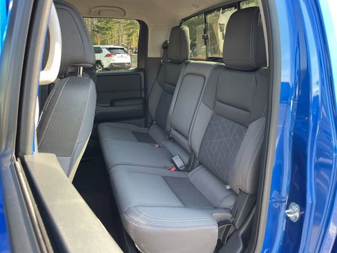 Certified 2025 Nissan Frontier SV w/ Tow Package image 20