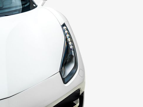 Used 2017 Ferrari 488 Spider RWD image 17