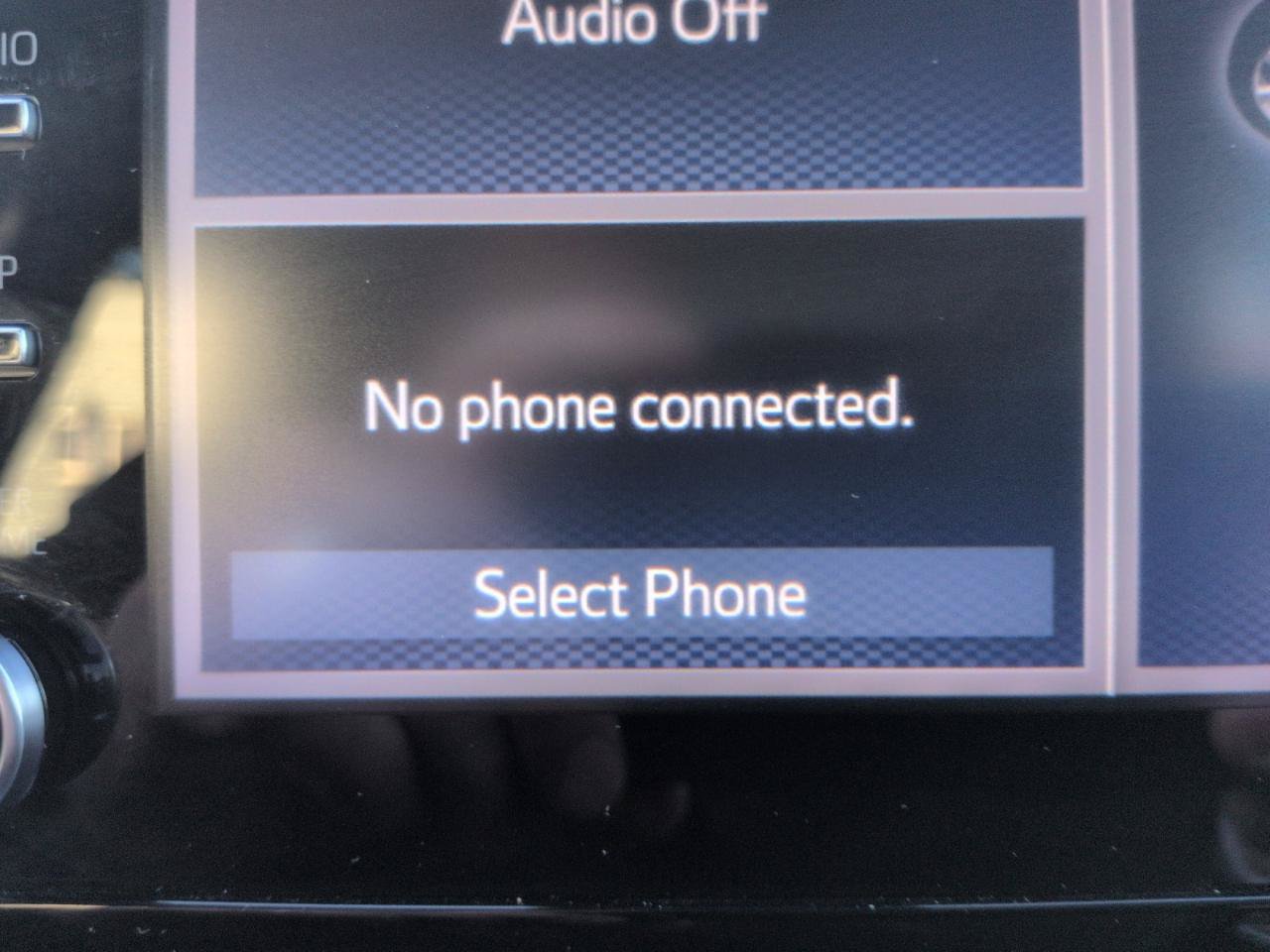 Used 2020 Toyota Corolla LE FWD image 23