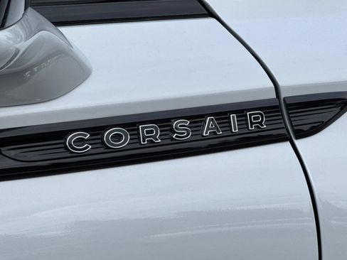 Certified 2025 Lincoln Corsair Grand Touring w/ Equipment Group 302A AWD/4WD image 24