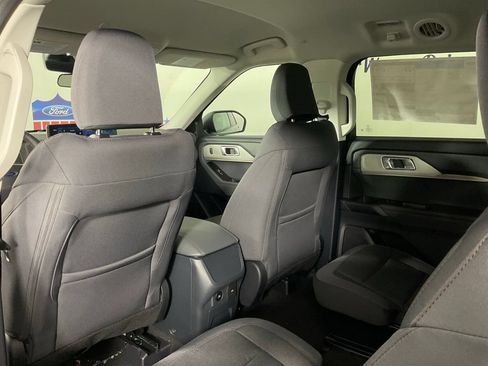 New 2026 Ford Explorer Active AWD/4WD image 15