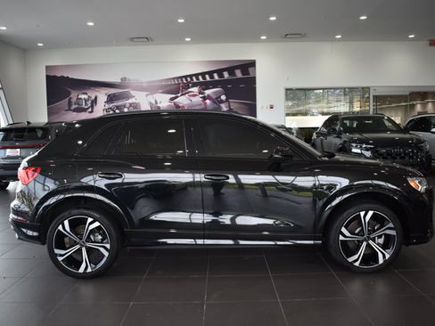 Used 2024 Audi Q3 2.0T Premium Plus AWD/4WD image 8