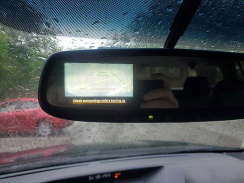 Used 2011 Subaru Outback 2.5i Limited image 28