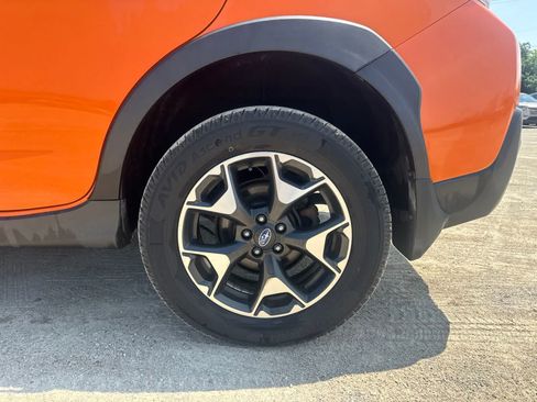 Used 2019 Subaru Crosstrek 2.0i Premium AWD/4WD image 13