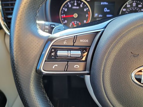 Used 2020 Kia Sportage S w/ S Premium Package FWD image 28