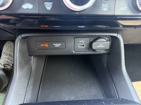 Used 2024 Honda Civic Sport image 31