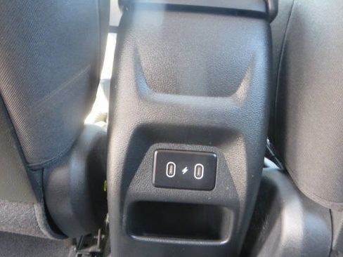 Used 2026 Hyundai Venue SEL FWD image 26