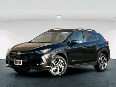Used 2024 Subaru Crosstrek 2.0i Premium image 2