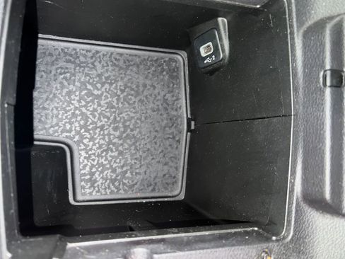 Used 2018 Jeep Wrangler Unlimited Sport S AWD/4WD image 29