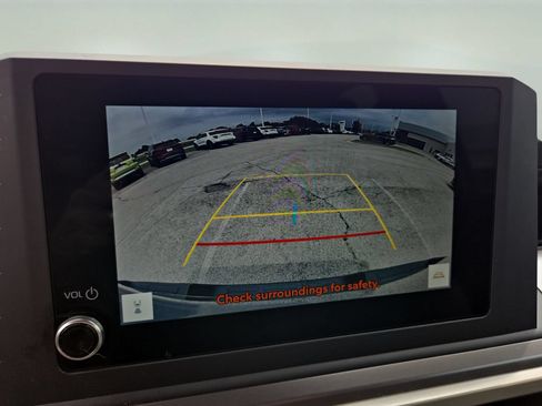 Certified 2025 Toyota Tacoma TRD Sport AWD/4WD image 21