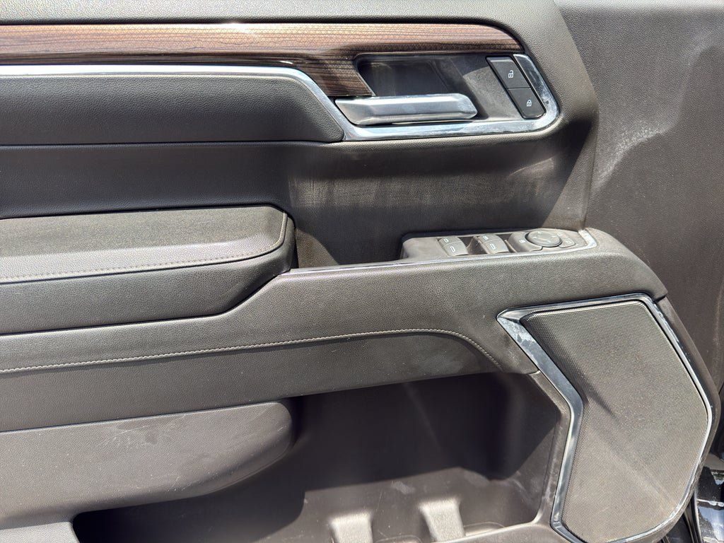 Used 2024 Chevrolet Silverado 1500 LT Trail Boss w/ Protection Package AWD/4WD image 9