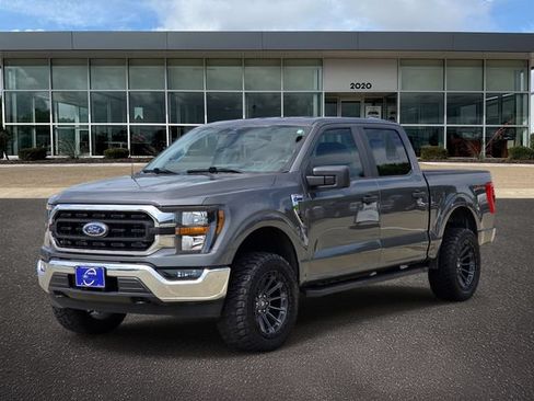 Certified 2023 Ford F150 XLT AWD/4WD image 3