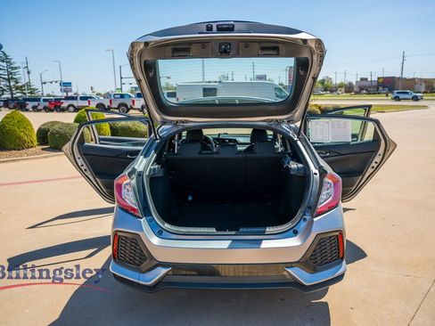 Used 2018 Honda Civic EX image 17