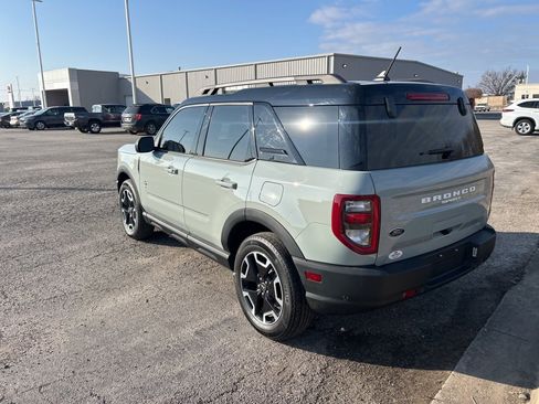 Used 2024 Ford Bronco Sport Outer Banks w/ Tech Package image 8