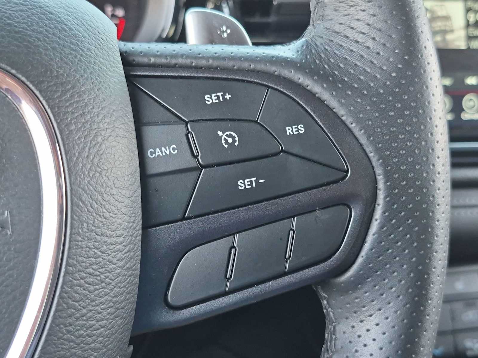 Used 2022 Dodge Durango GT w/ Blacktop Package AWD/4WD image 24