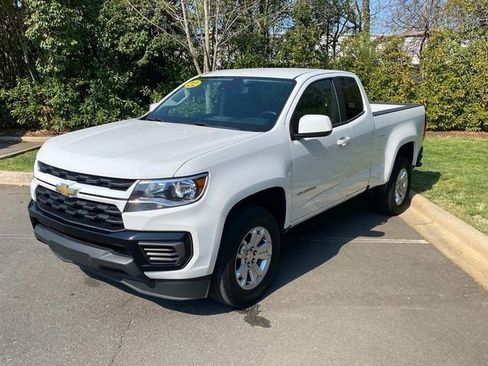 Used 2022 Chevrolet Colorado LT w/ Fleet Safety Package image 3