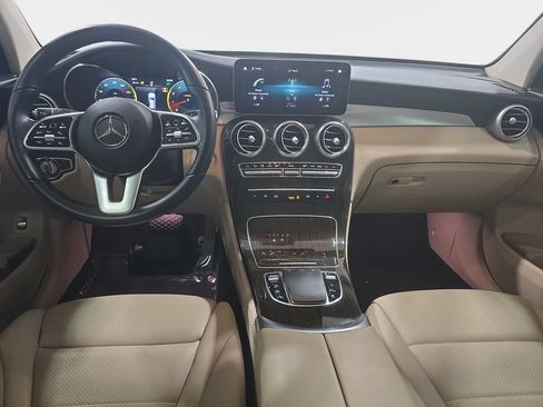 Used 2022 Mercedes-Benz GLC 300 image 12