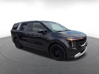 Used 2026 Kia Carnival FWD video 2