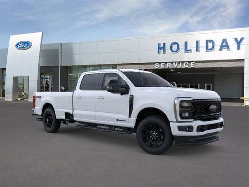 New 2026 Ford F250 Lariat w/ Black Appearance Package AWD/4WD image 7
