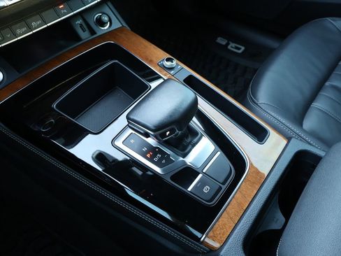 Used 2022 Audi Q5 2.0T Premium Plus w/ Premium Plus Package image 34