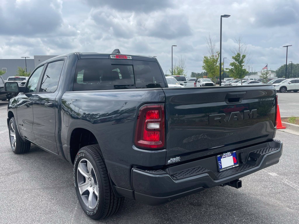 New 2026 RAM 1500 Express RWD image 18