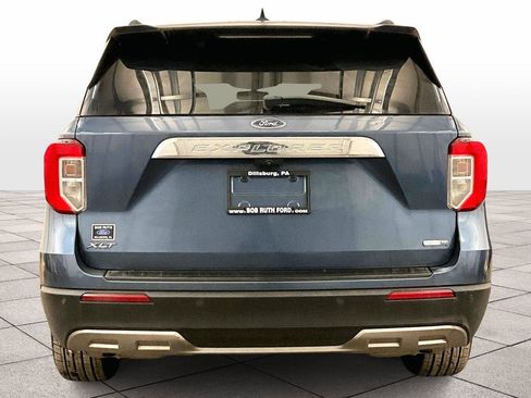 Used 2020 Ford Explorer XLT w/ Equipment Group 202A image 4