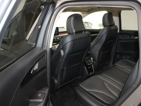 Used 2022 Lincoln Nautilus Reserve w/ Monochromatic Package image 26