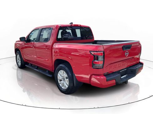 Used 2023 Nissan Frontier SV w/ SV Convenience Package RWD image 3