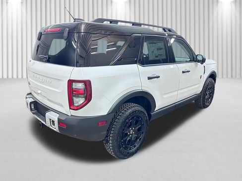 New 2025 Ford Bronco Sport Badlands w/ Sasquatch Badlands Package AWD/4WD image 5