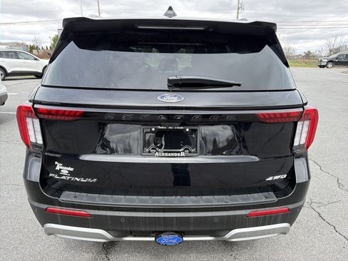 Used 2026 Ford Explorer Platinum AWD/4WD image 4