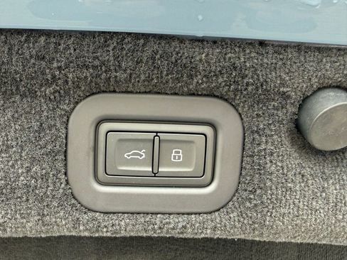 New 2026 Bentley Continental GTC image 21