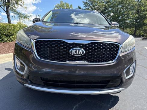 Used 2018 Kia Sorento EX FWD image 5