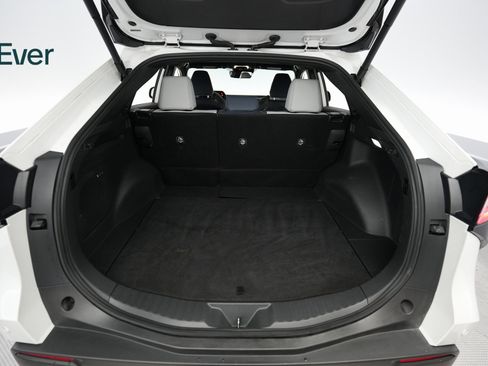 Used 2023 Subaru Solterra AWD image 22