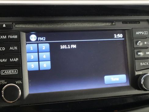 Used 2018 Nissan Sentra SR w/ Technology Package FWD image 27