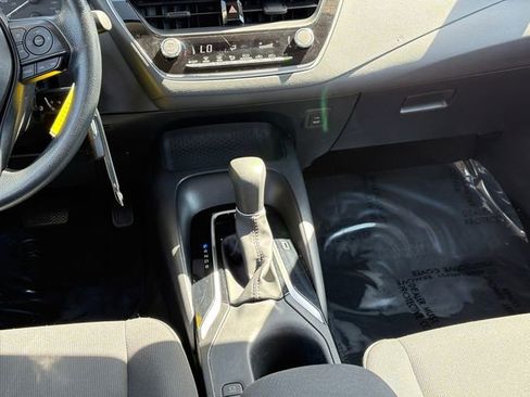 Certified 2024 Toyota Corolla LE FWD image 17