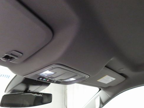 Used 2024 GMC Sierra 1500 Elevation w/ LPO, Elevation Black Package image 19