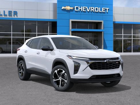 New 2026 Chevrolet Trax RS w/ Driver Confidence Package image 7