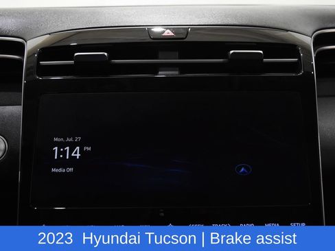 Used 2023 Hyundai Tucson Limited AWD/4WD image 17