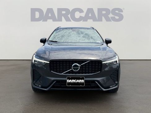 Certified 2024 Volvo XC60 B5 Plus w/ Protection Package Premier AWD/4WD image 2