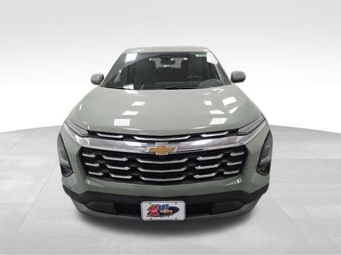 New 2026 Chevrolet Equinox LT w/ Convenience Package II image 8
