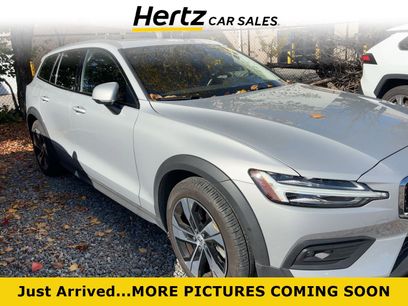 Used 2025 Volvo V60 B5 Cross Country Plus
