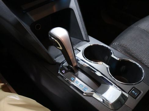 Used 2012 Chevrolet Equinox LT w/ Driver Convenience Package image 26