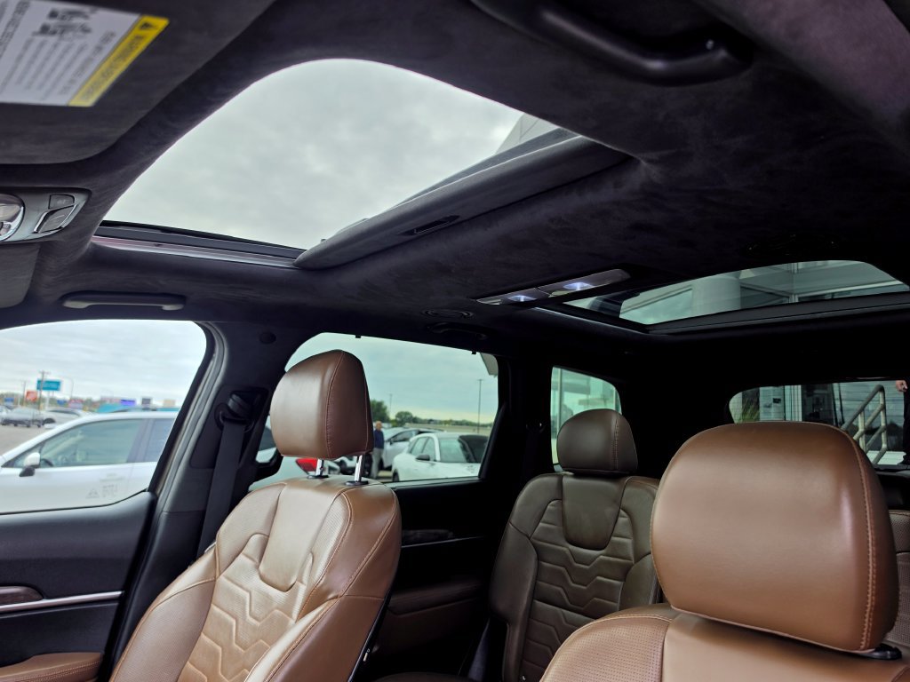 Used 2021 Kia Telluride SX w/ SX Prestige Package AWD/4WD image 9